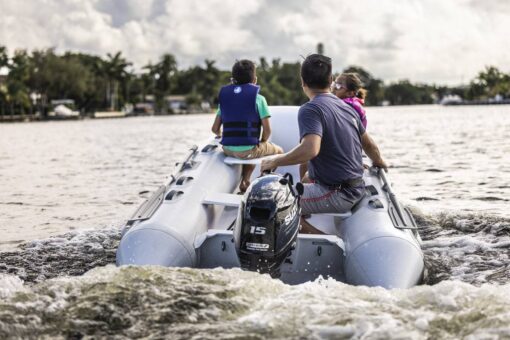 Suzuki 15 HP Outboard Motor - Model DF15AES5 - Image 3